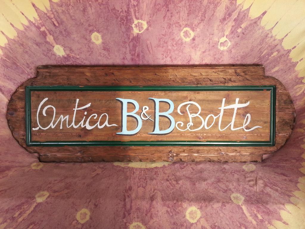 B&B Antica Botte Sassari Eksteriør billede